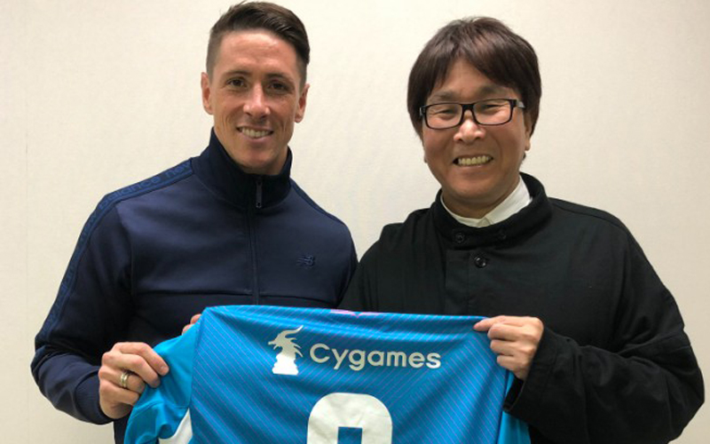 torres-va-nhieu-danh-thu-la-fan-cung-cua-tsubasa Torres và nhiều danh thủ là fan của Captain Tsubasa.